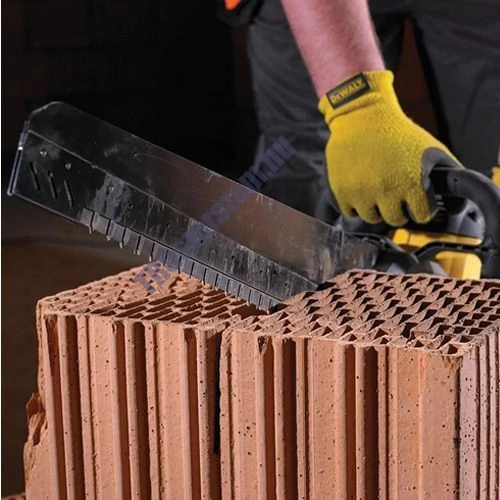 DeWalt ALLIGATOR® aligátor fűrész 1600W 300mm DWE396-QS