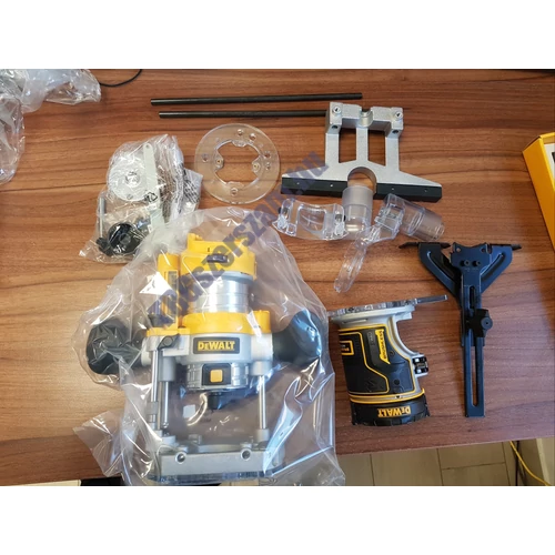 DeWalt DCW604N-XJ akkus felsőmaró